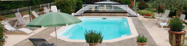 swimming pool Cottage to rent
